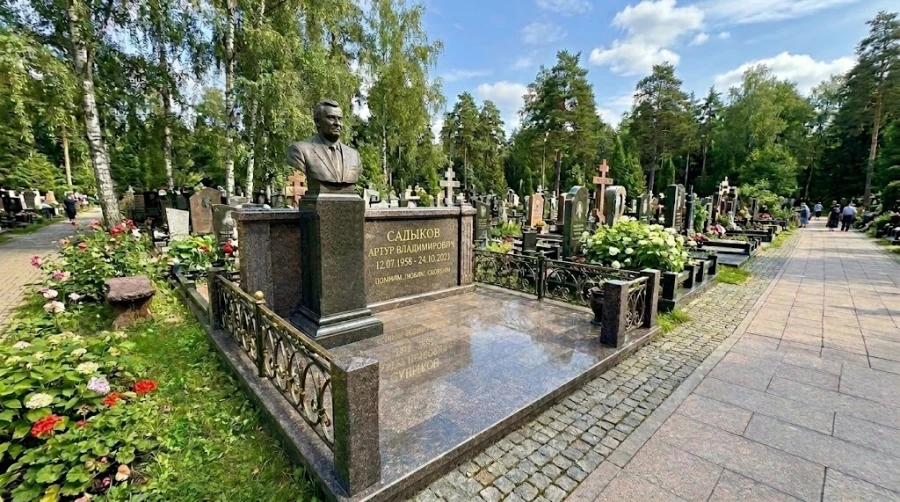 elite-memorial-complex-granit2